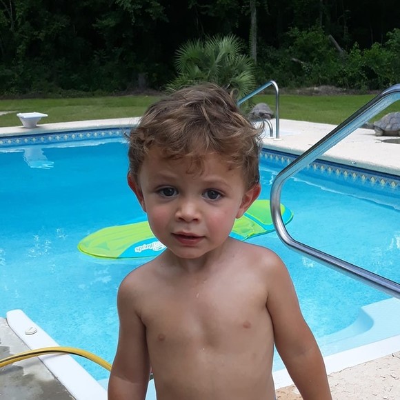 Meet your Posher, Lynn - Picture 1 of 1